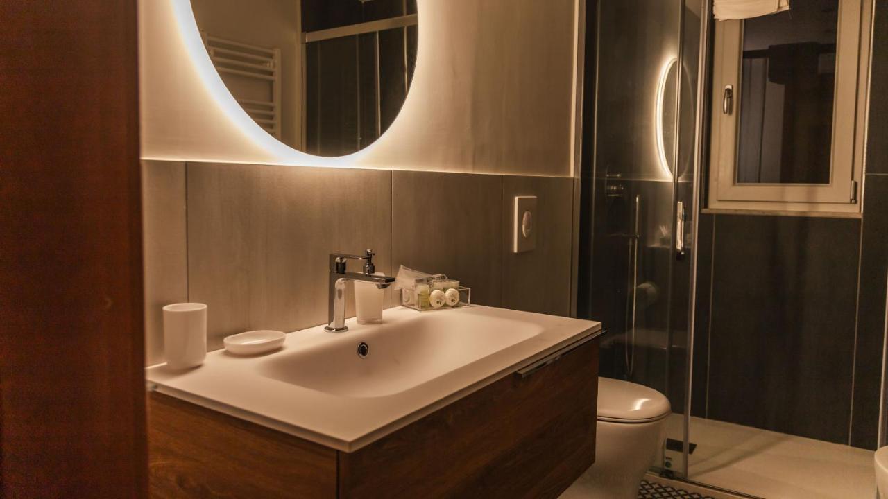 Hippocratica Apartment Салерно Екстериор снимка