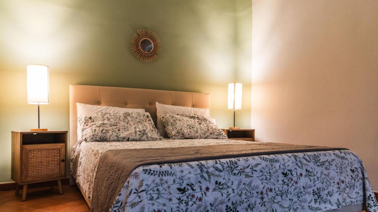 Hippocratica Apartment Салерно Екстериор снимка