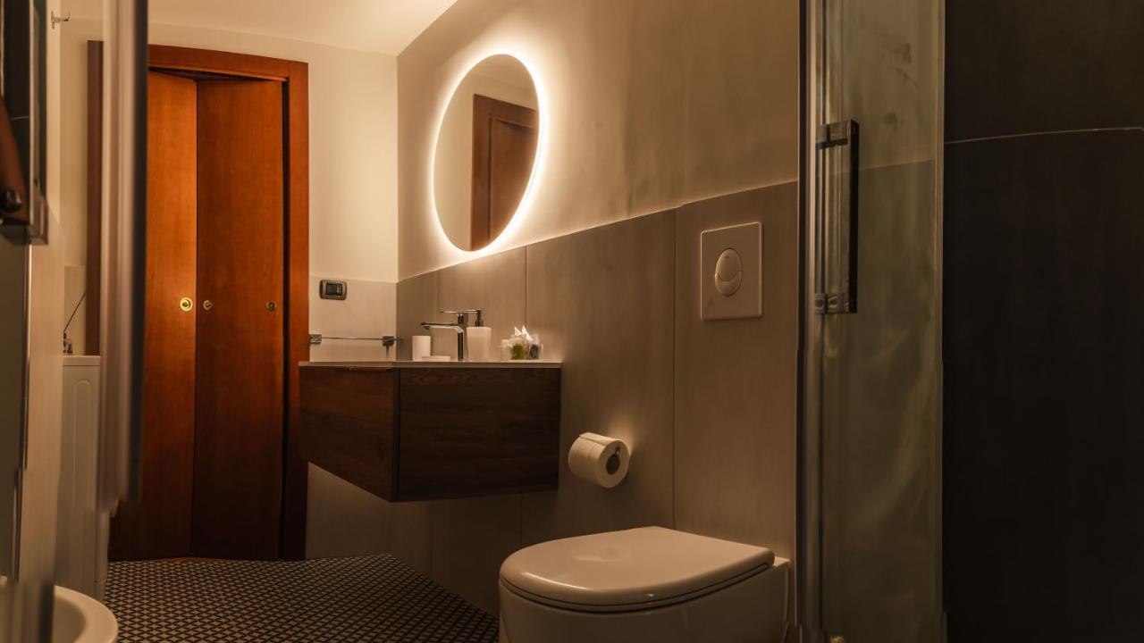 Hippocratica Apartment Салерно Екстериор снимка