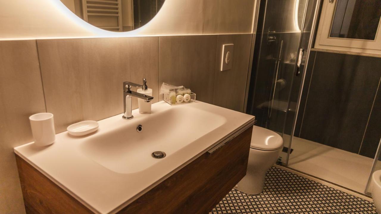 Hippocratica Apartment Салерно Екстериор снимка